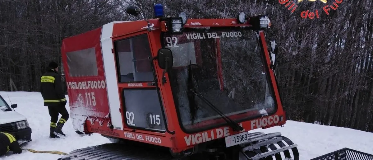 Auto bloccata dalla neve in Aspromonte, soccorsi quattro ragazzi