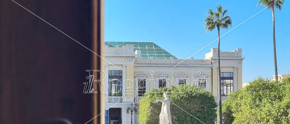 Metrocity di Reggio, Versace: «Senza deleghe perdiamo finanziamenti ogni giorno» - VIDEO