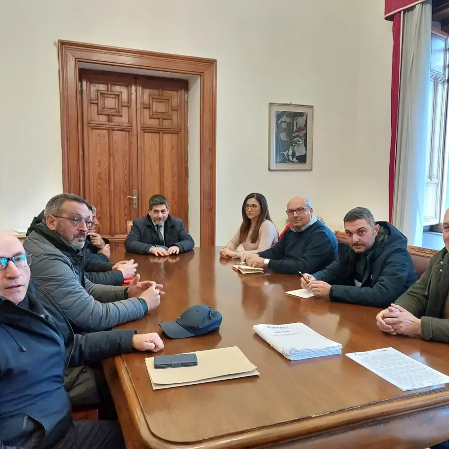 Reggio, il Comune illustra agli operatori mercatali le novità del settore