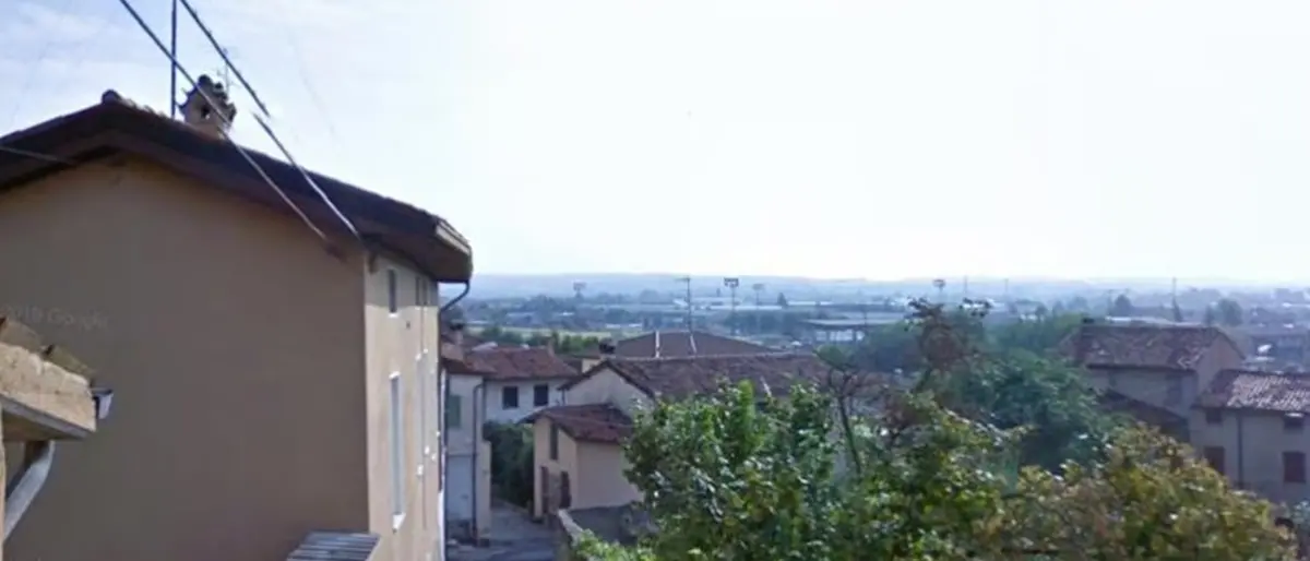 Omicidio nel Bresciano, uomo ucciso a coltellate dalla moglie