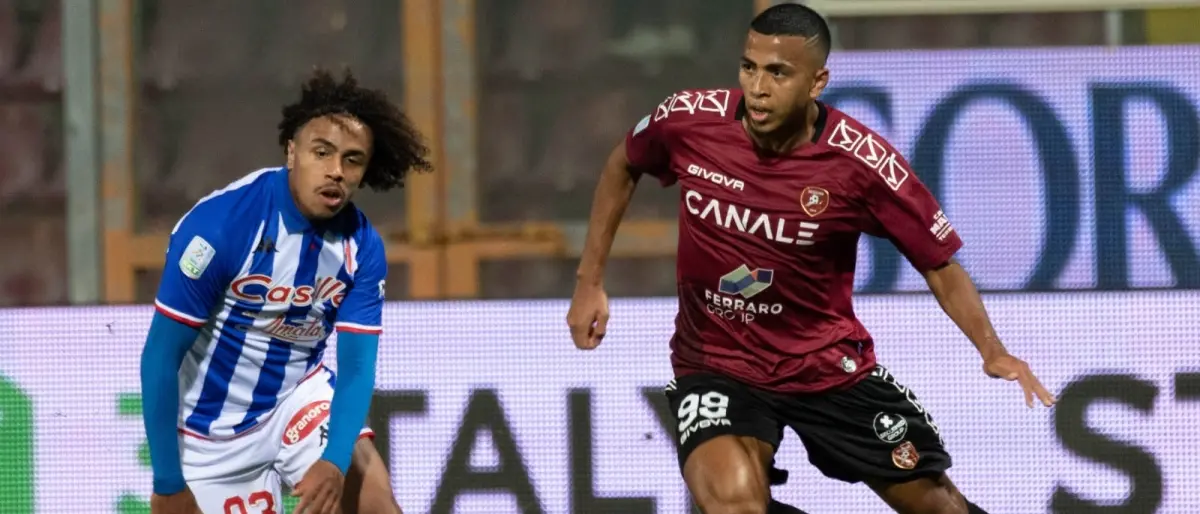 Reggina-La Mantia, fumata grigia. Tante offerte per Rivas, arriva Strelec