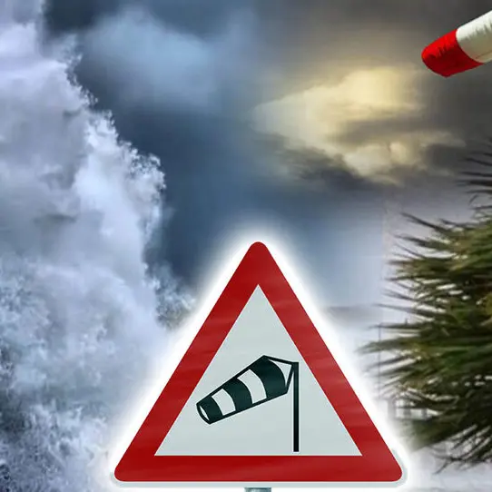 Allerta meteo a Reggio Calabria: chiusi lungomare, corso Matteotti e Villa comunale