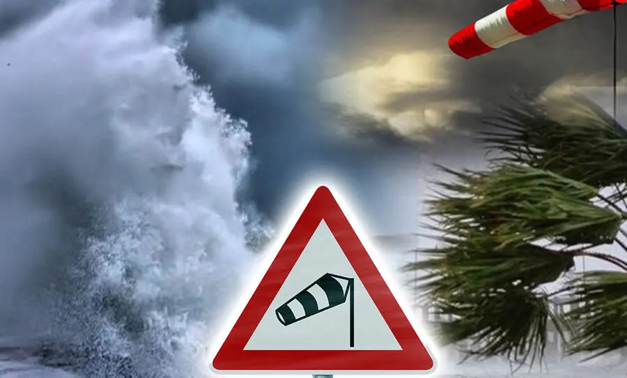 Allerta meteo a Reggio Calabria: chiusi lungomare, corso Matteotti e Villa comunale