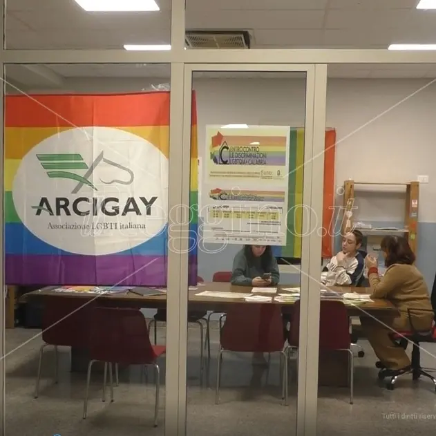 A Reggio attivo il centro contro le discriminazioni Lgbt: «Oltre duecento istanze di supporto» - VIDEO