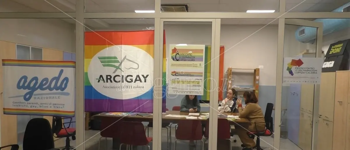 A Reggio attivo il centro contro le discriminazioni Lgbt: «Oltre duecento istanze di supporto» - VIDEO