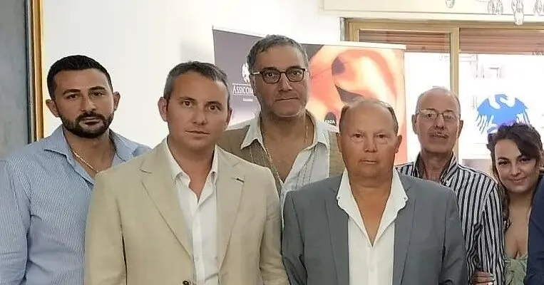 Reggio, i panificatori di Confcommercio contrari all’utilizzo della polvere di grillo