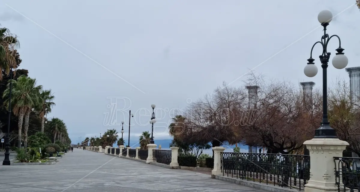Meteo Reggio Calabria, nuvole e piogge al mattino con schiarite nel pomeriggio\n