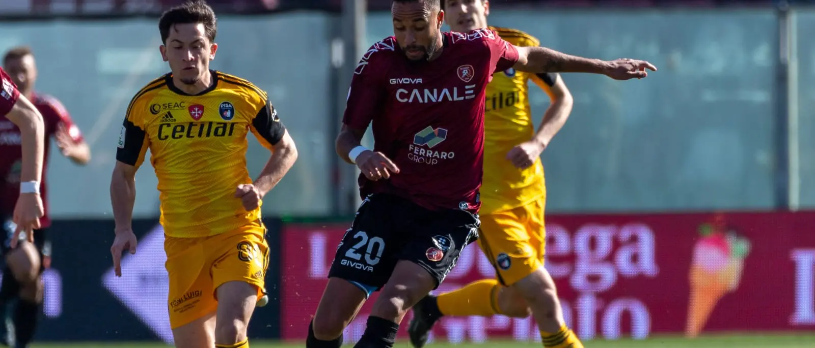 Reggina, Hernani: «Ci aspettano settimane cruciali. Abbiamo bisogno di tutti»