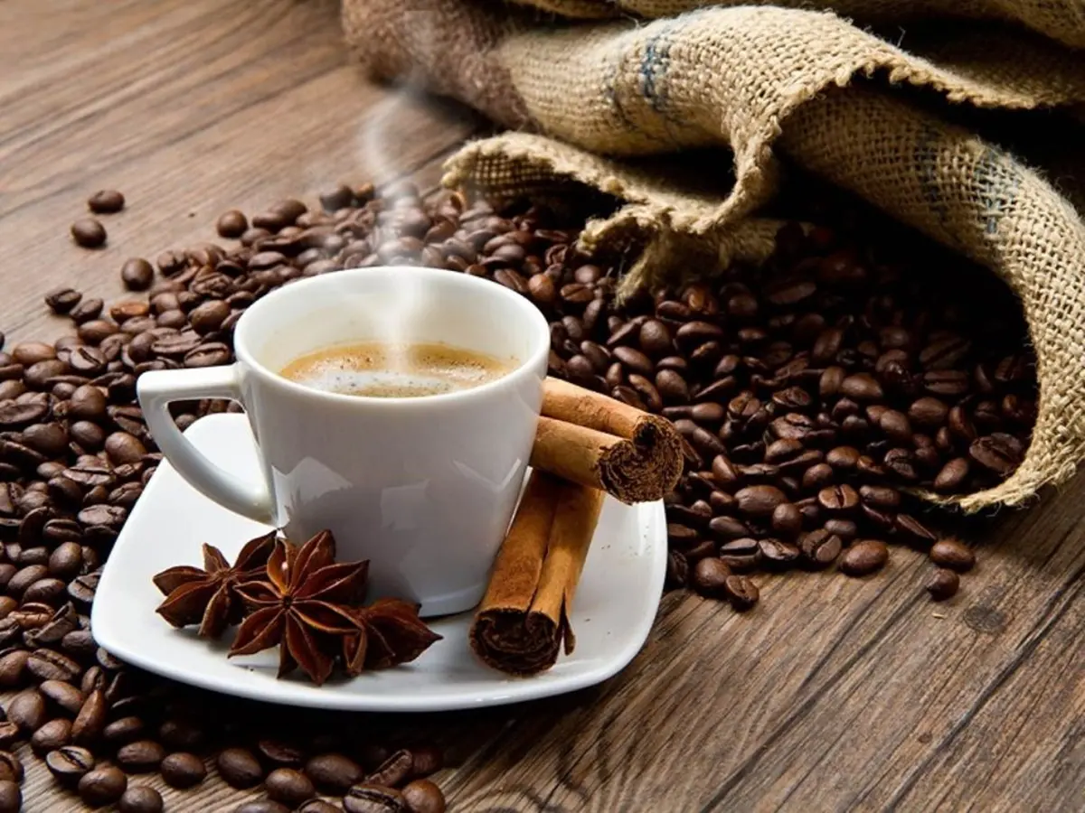 Reggio resiste al caro caffè: la città tra le meno care d'Italia per l'espresso al bar