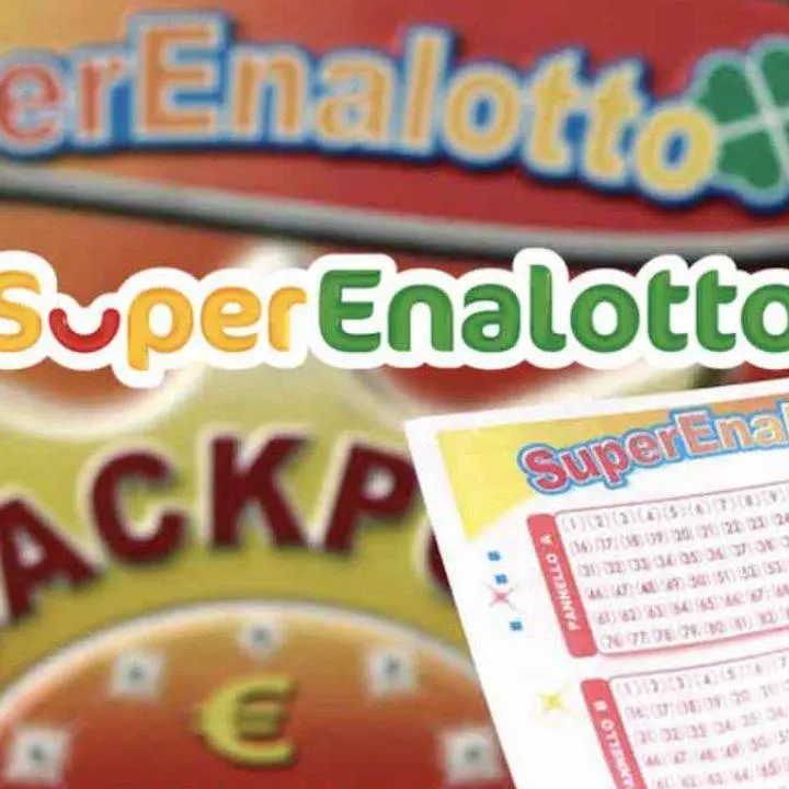 SuperEnalotto: a Bova Marina vinti oltre 35mila euro