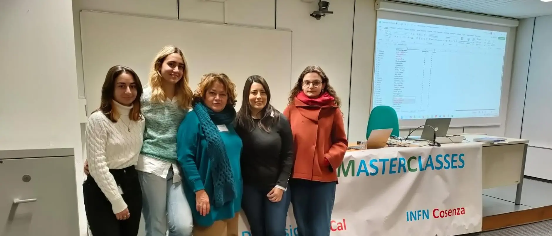 Locri, il liceo \"Zaleuco\" alla masterclass sulla Fisica delle particelle