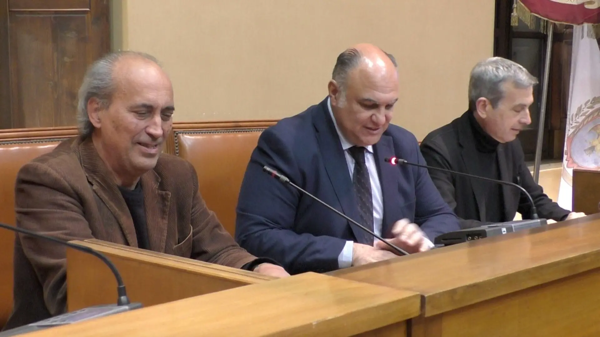 Locri, le biografie degli irregolari nel libro di Isidoro Pennisi