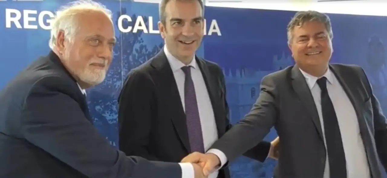 Calabria, nasce l’azienda unica \"Renato Dulbecco\" di Catanzaro: siglato il protocollo d’intesa