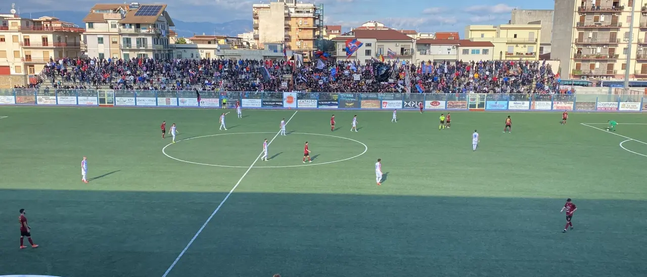 Serie D, il Catania dilaga a Locri: poker etneo davanti a 2.000 spettatori