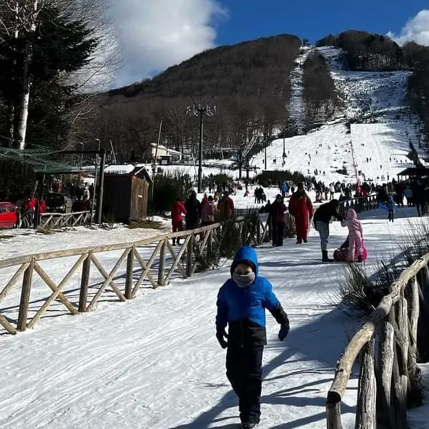 Poca neve a Gambarie, chiuse da oggi le piste da sci