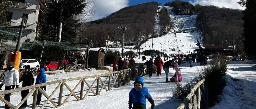 Poca neve a Gambarie, chiuse da oggi le piste da sci