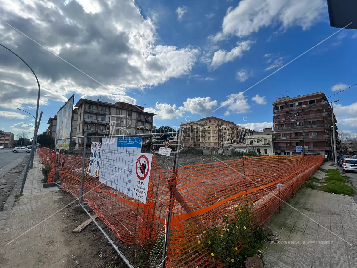 Reggio, Orti urbani: bonificata l’area ma ancora non riattivato il cantiere - FOTO