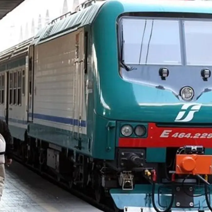 Fumo da locomotore in galleria: nessun incendio sul treno Cosenza-Reggio Calabria