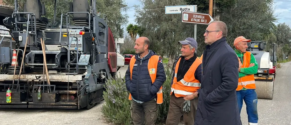Rizziconi, Metrocity avvia la manutenzione della strada di collegamento tra la Sp1 e la frazione Cirello