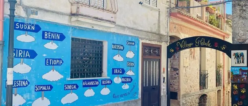 Dall'Afghanistan a Riace, la storia di Aynaz: «Lucano mi ha salvato la vita»