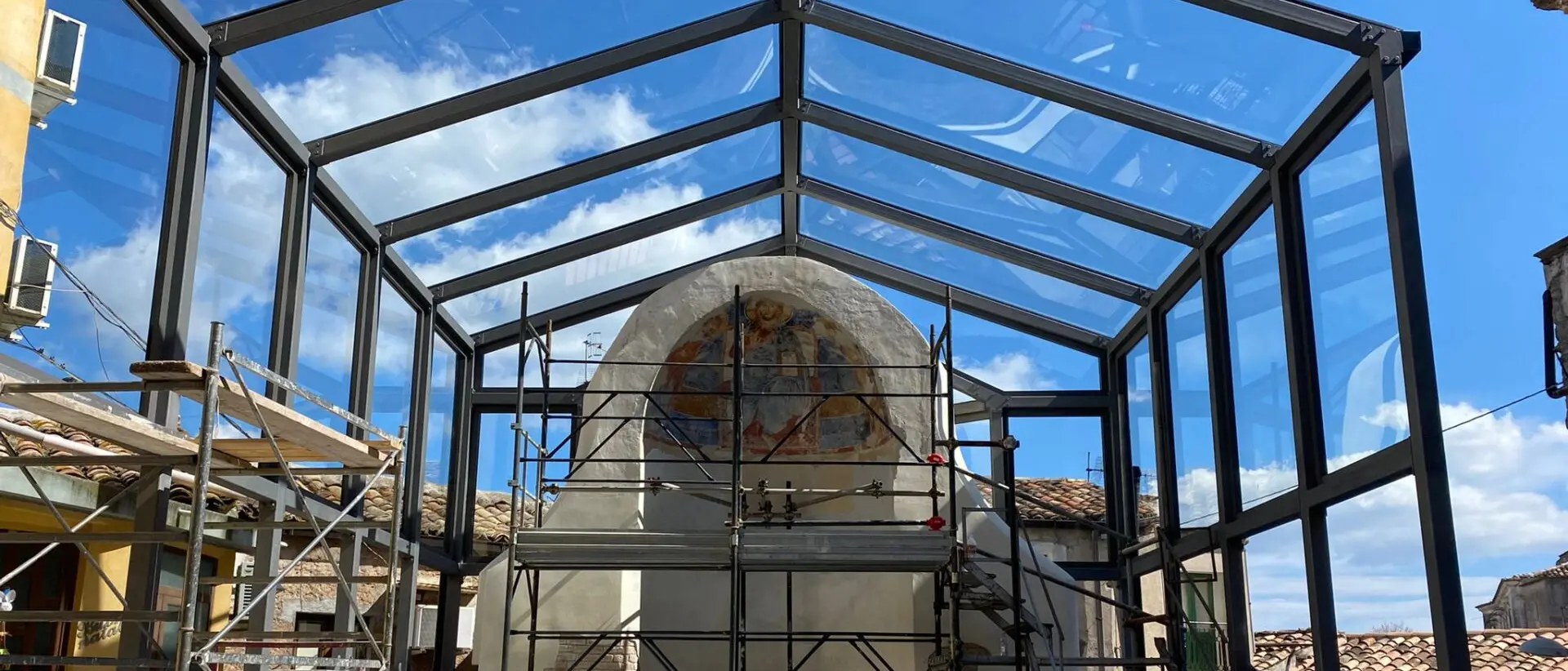 Caulonia, quasi ultimato il restauro dell'affresco bizantino nel centro storico