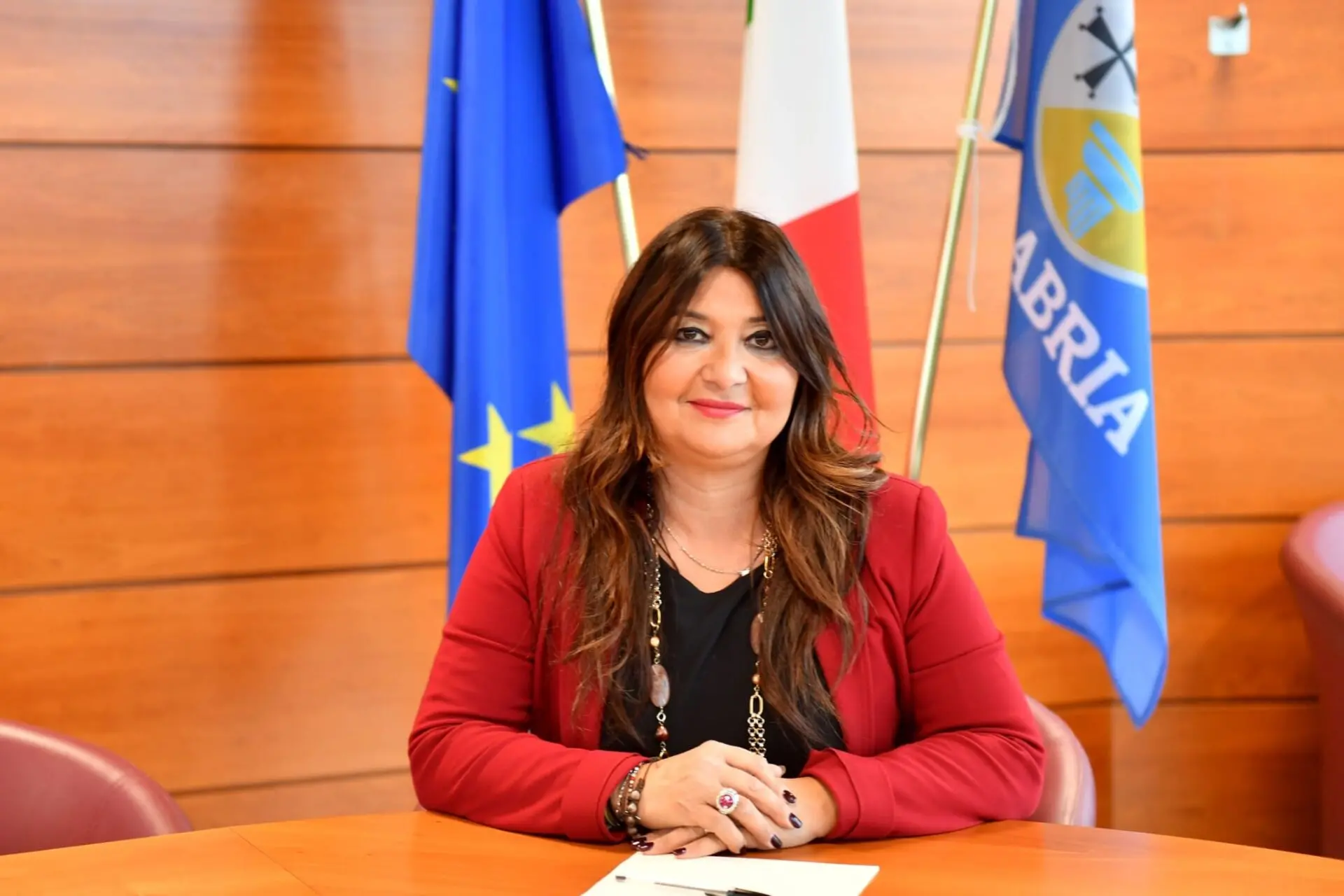 Medici cubani, Straface: «Qualche rientro è normale mobilità, la Calabria continuerà ad accoglierli»