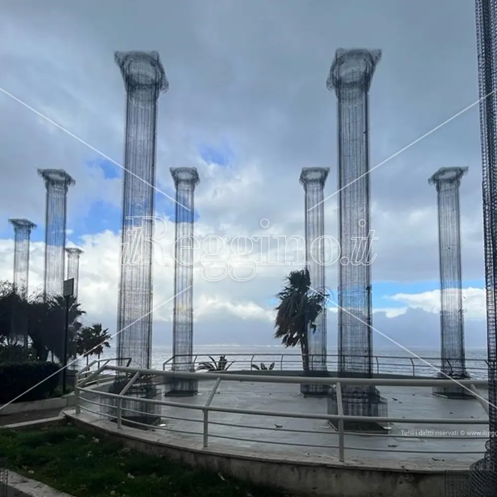 Reggio, le colonne di Opera hanno retto al forte vento