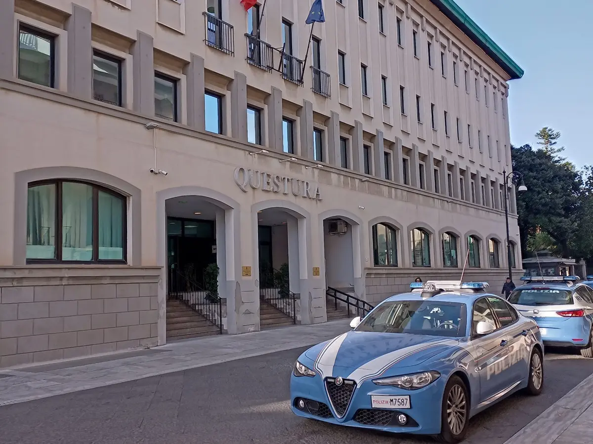 Reggio, contrastare le truffe agli anziani: presentato il progetto \"No.S.S – Non siete soli” della polizia di Stato