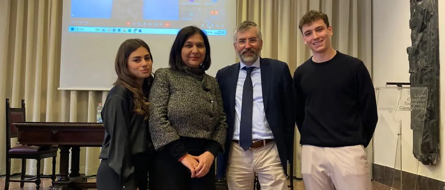 Reggio, i ragazzi del Liceo Campanella incontrano il Procuratore Lombardo