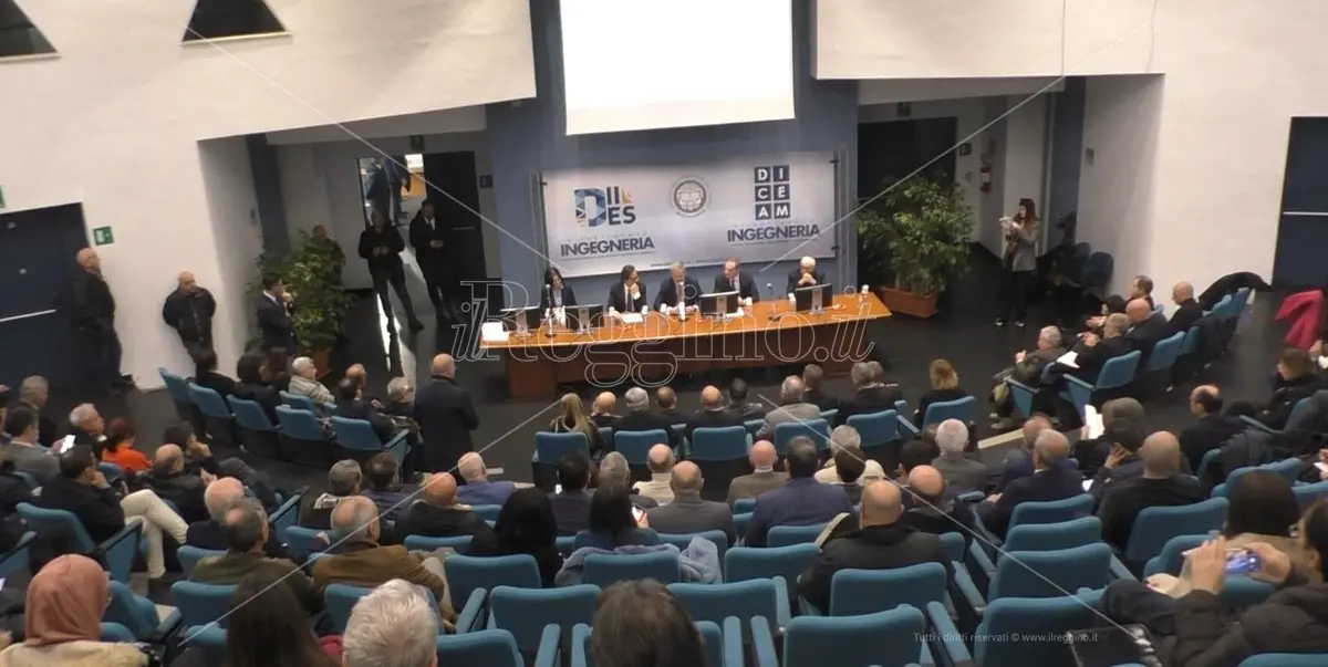 Reggio, Princi: «Oltre cento milioni di euro per tutelare le coste calabresi» - VIDEO