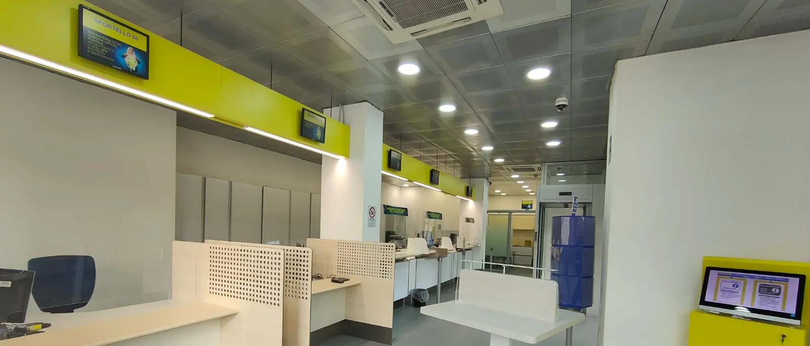 Conclusi i lavori dell'ufficio postale di Rosarno. Ecco la nuova sede Polis