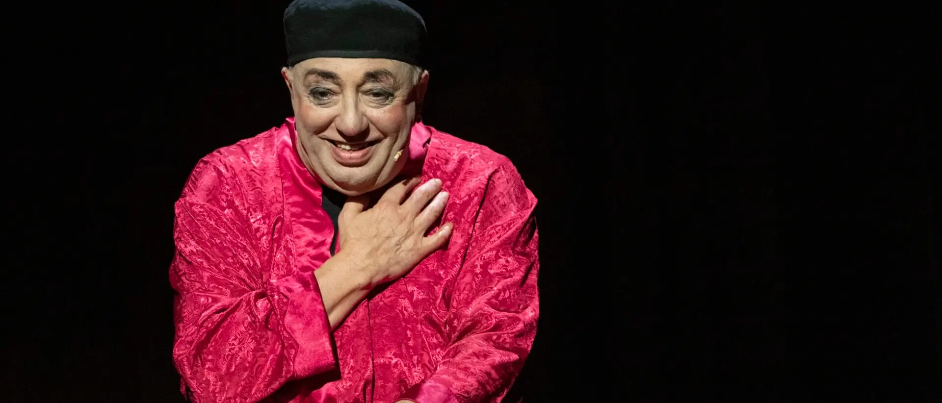 Teatro, a Polistena l'estro poliedrico di Peppe Barra