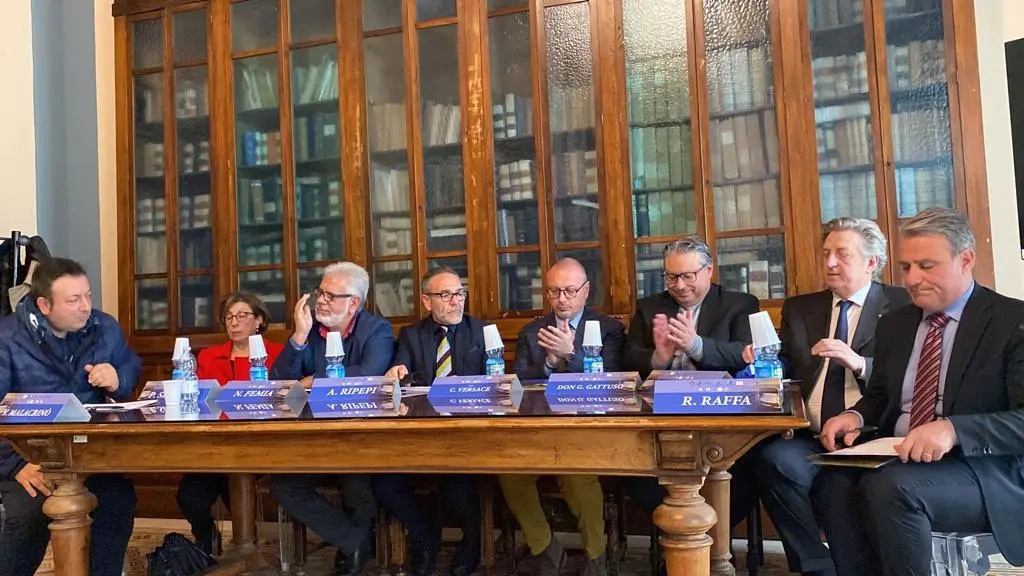 Hospice di Reggio Calabria, al via un progetto di solidarietà che vuole sedersi accanto agli ultimi