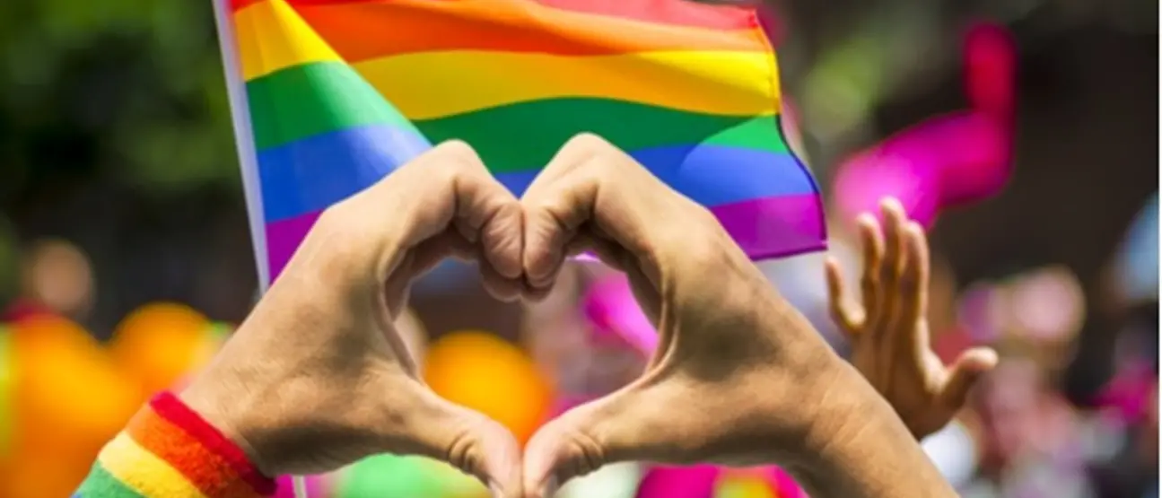 Reggio, Arcigay e Agedo: «Con la benedizione della Chiesa, tante coppie omosessuali si sentiranno meno escluse»