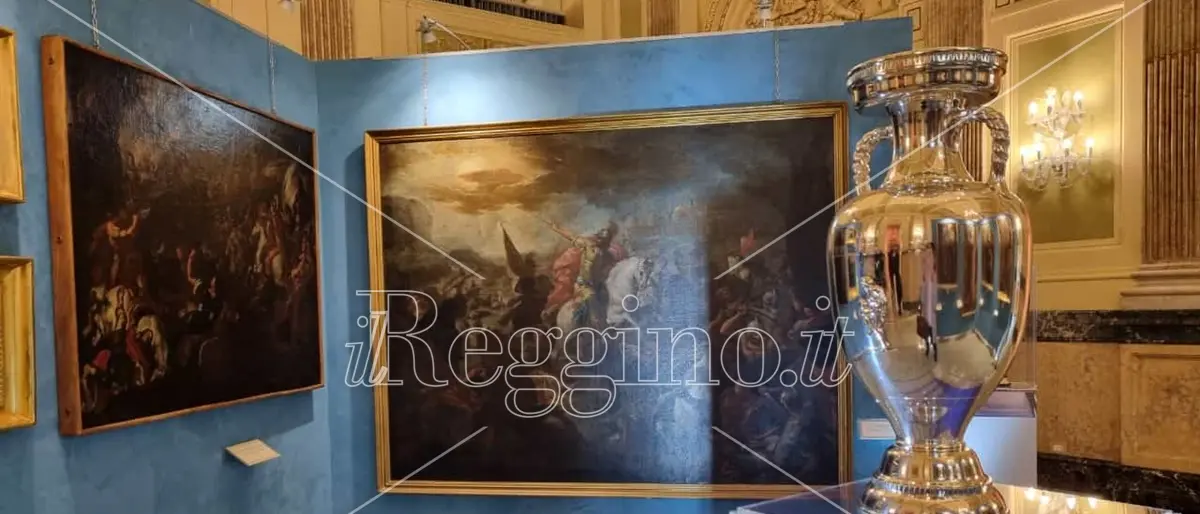 Pinacoteca di Reggio, i cimeli storici della Nazionale in vetrina con \"Sfumature d'Azzurro\" - VIDEO E FOTOGALLERY