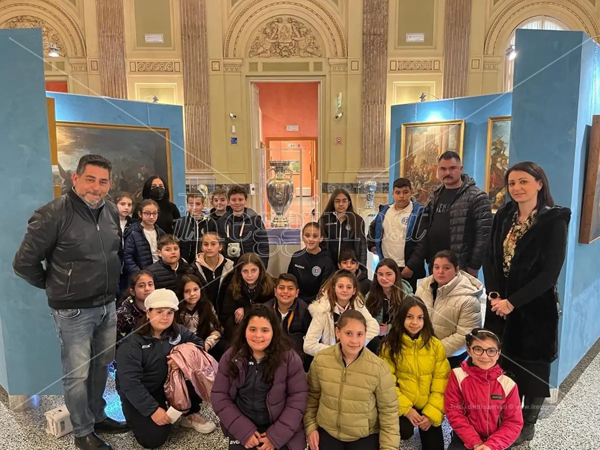 Reggio, \"Sfumature d’azzurro\" incanta la città: 2500 visitatori in tre giorni