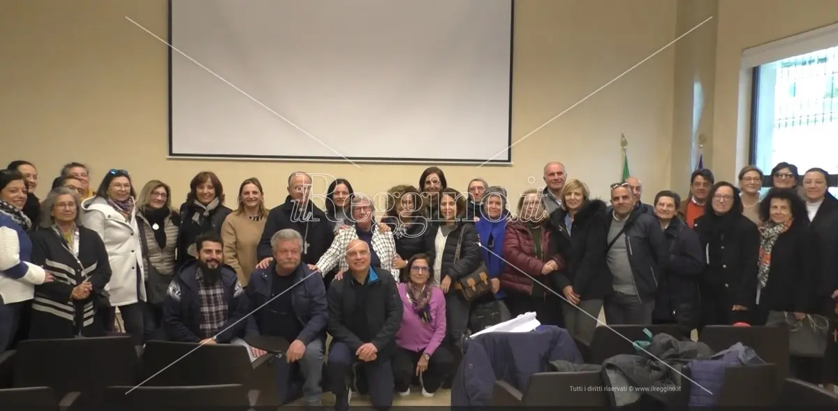 Reggio, Morrone incontra i volontari dell’accoglienza: «Nel dono del vostro servizio, crescete in umanità» - VIDEO