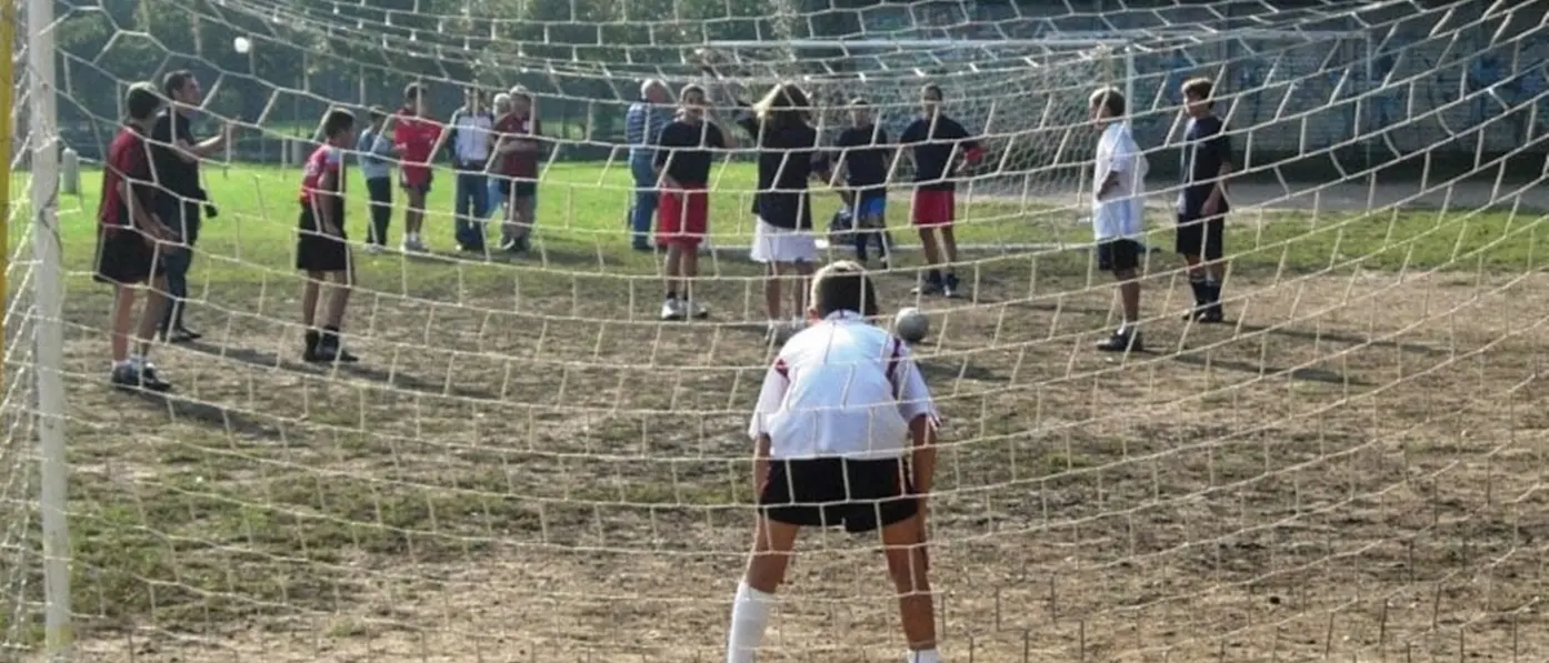 Reggio, parte la riqualificazione del campo di calcio di Archi