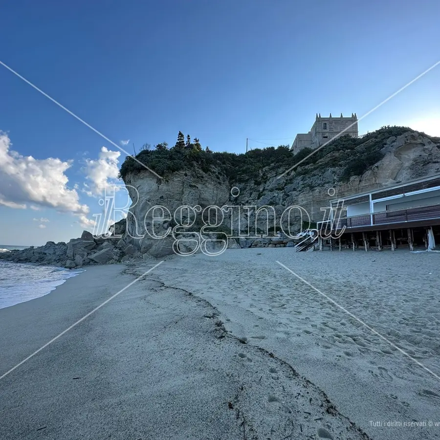 Crollo a Tropea, Lo Schiavo e Mammoliti presentano una mozione