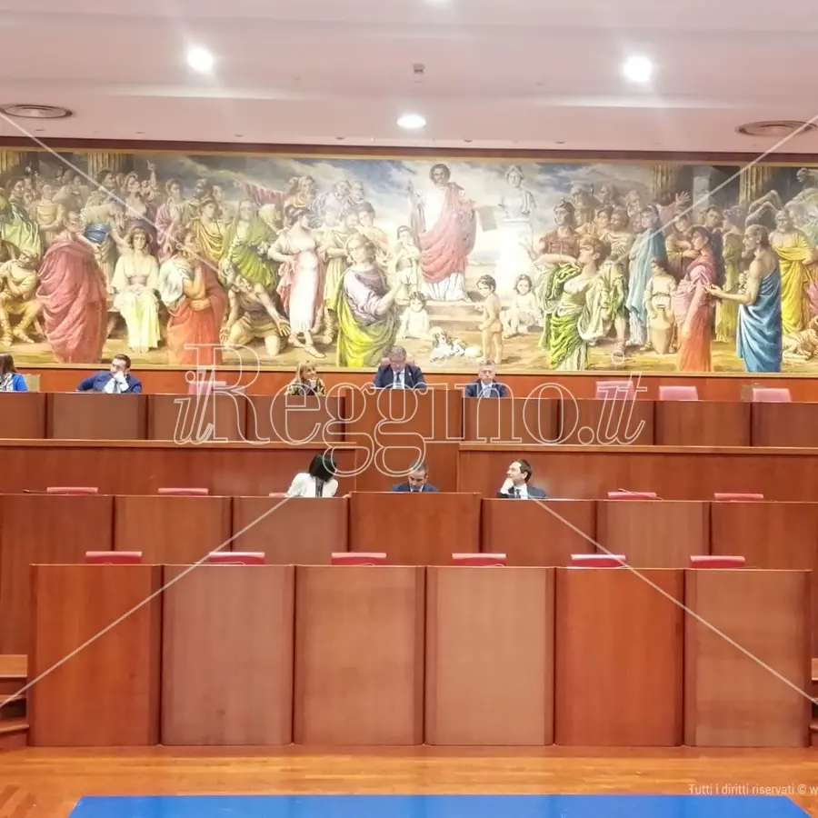 Pnrr e Por in Calabria, l'opposizione alla Regione chiede convocazione straordinaria dell’Assemblea