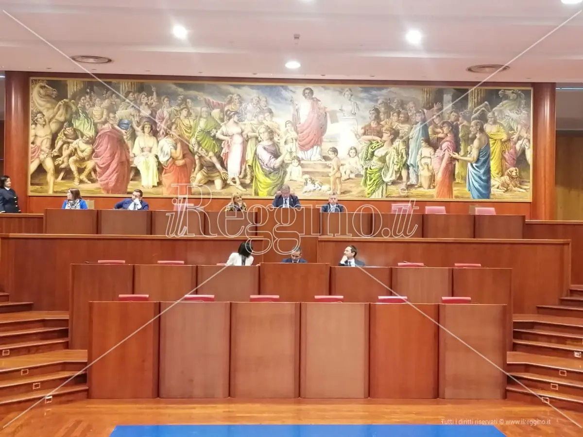 Pnrr e Por in Calabria, l'opposizione alla Regione chiede convocazione straordinaria dell’Assemblea