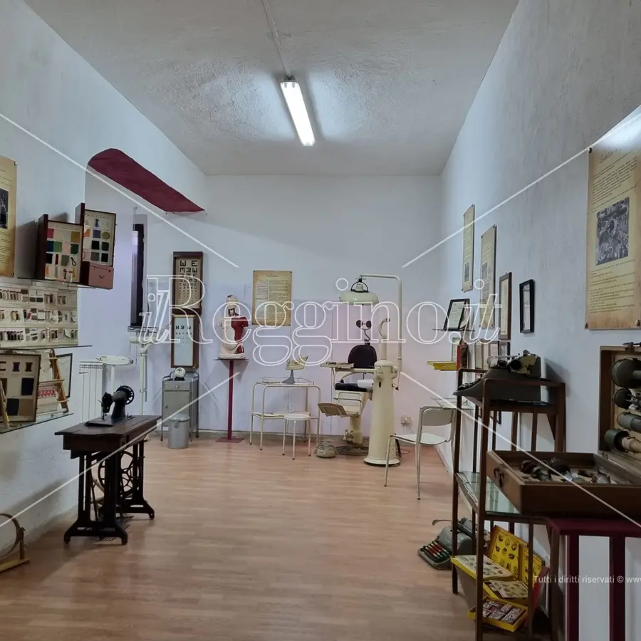 \"Principe di Piemonte\" a Reggio, alla scoperta del museo della scuola - VIDEO