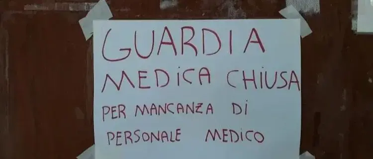 Emergenza sanitaria nel reggino, Di Furia: «Non ci sono medici dobbiamo decidere quali guardie mediche chiudere»