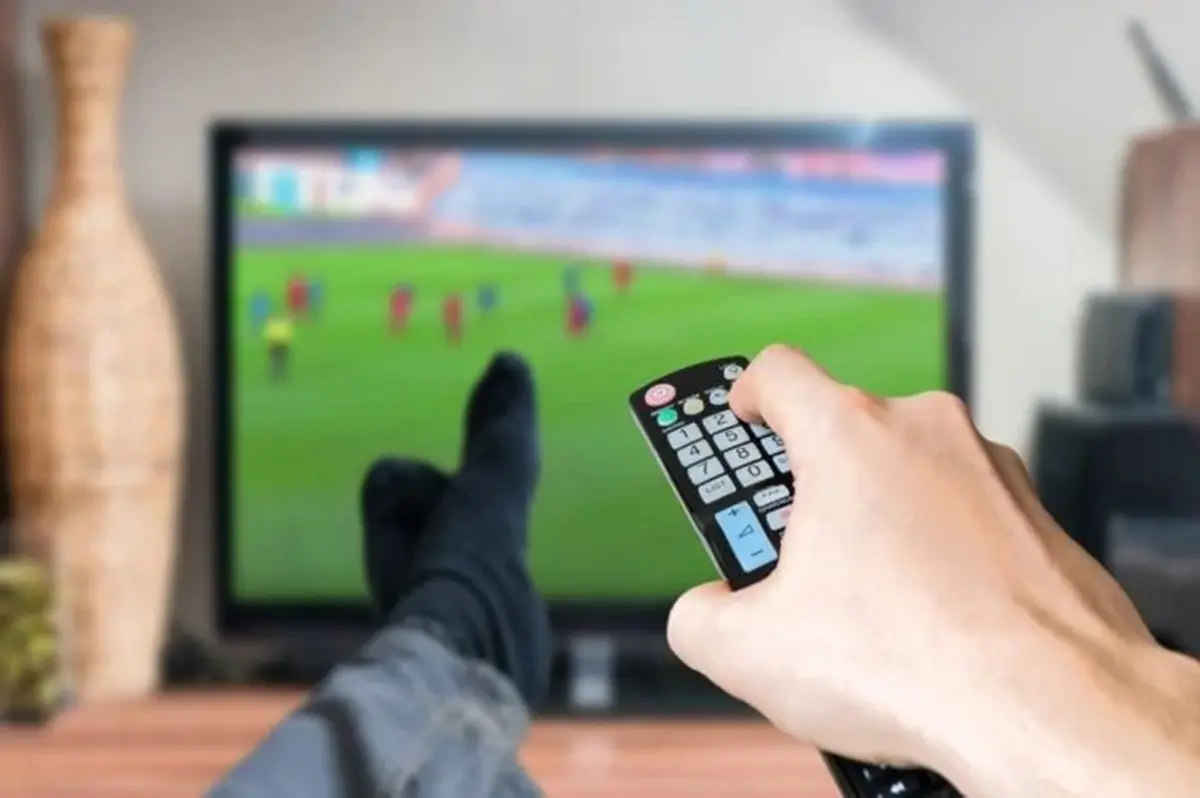 Calcio in tv, la nuova offerta di Dazn disponibile solo al Sud