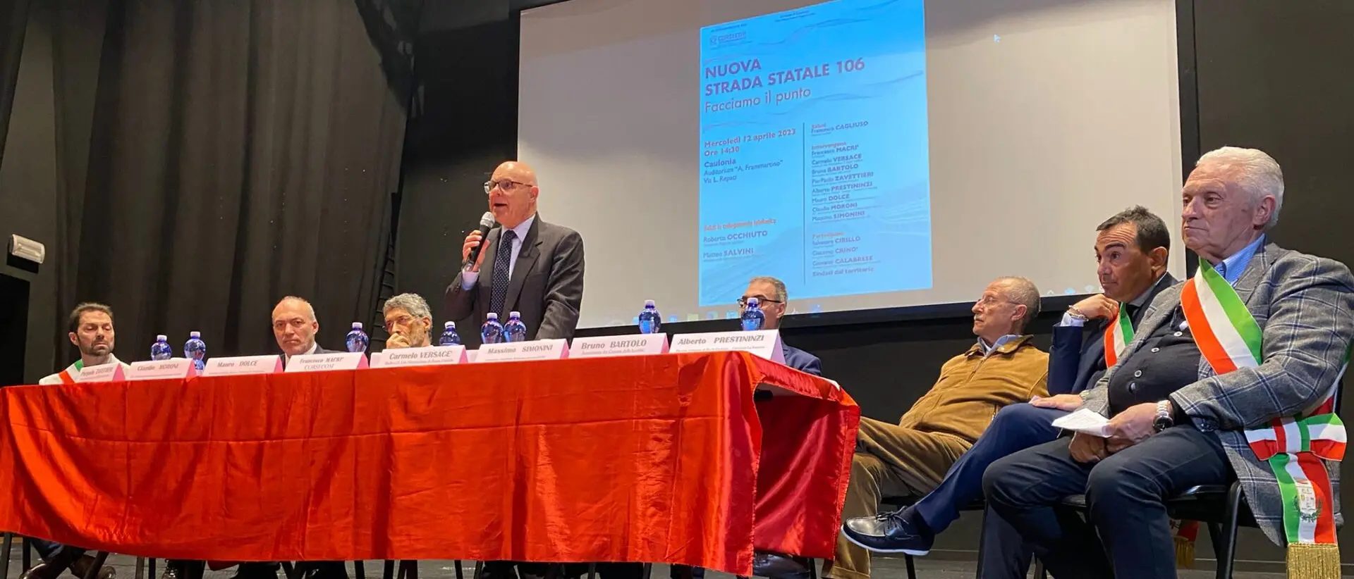 Statale 106, Salvini ai sindaci della Locride: «Entro fine mese provvederemo a ripartire le risorse»