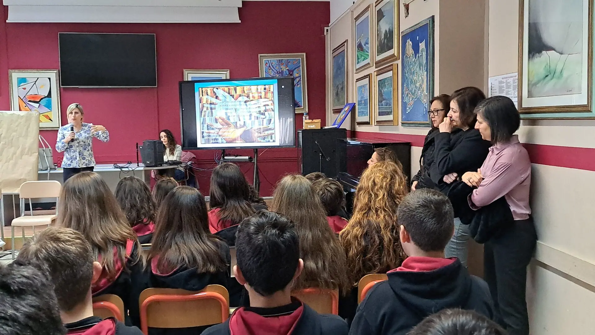 Le Cure Palliative vanno a scuola. La Fondazione \"Via delle stelle\" e il \"Vitrioli - Principe di Piemonte\" si uniscono