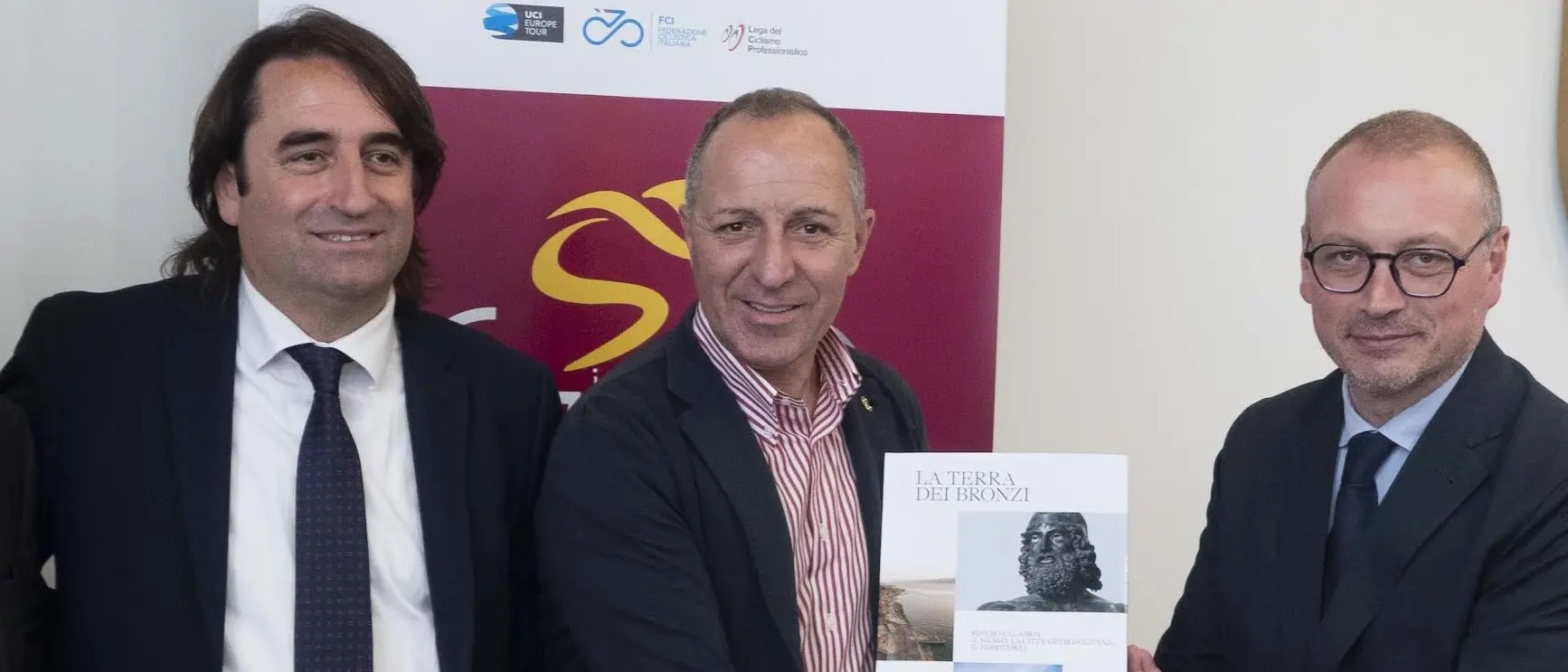 Reggio accoglie il Giro Ciclistico della Metrocity: sabato e domenica il villaggio hospitality a piazza Italia