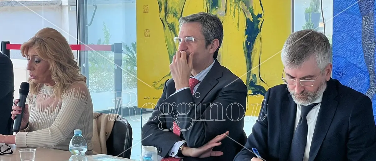 Reggio, i procuratori Lombardo e Ardita: «La mafia in carcere fa proseliti e continua a comandare»