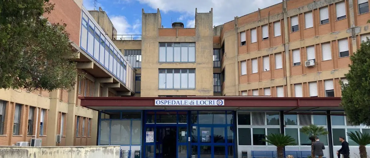 Ospedale di Locri, neo mamme lasciate sole: l’impegno della garante Stanganelli