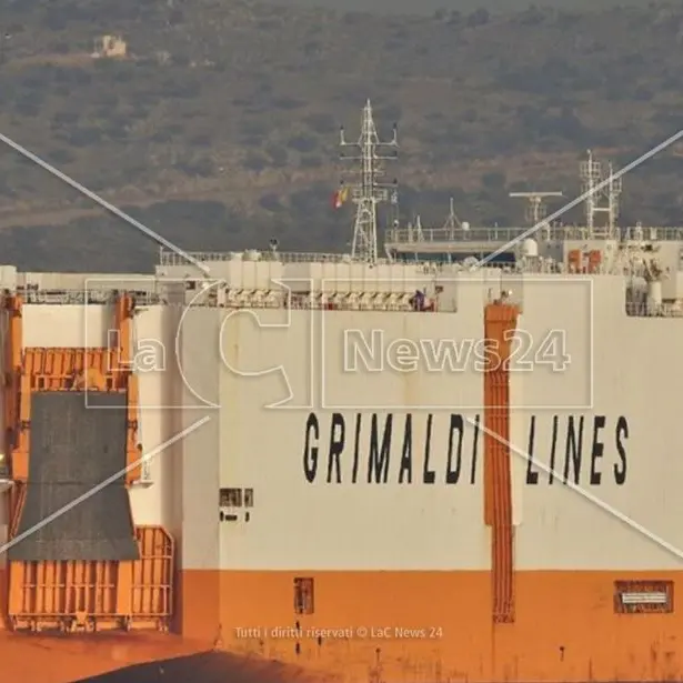 Porto di Gioia Tauro, così la Con Tug spiega l'intervento che ha evitato la collissione tra 2 navi